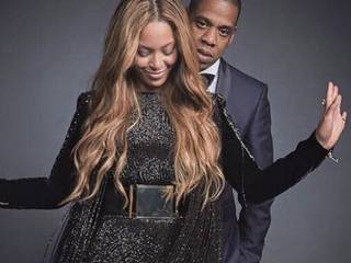 What’s Hot: Watch: Kanye gives Jay-Z mild heart attack